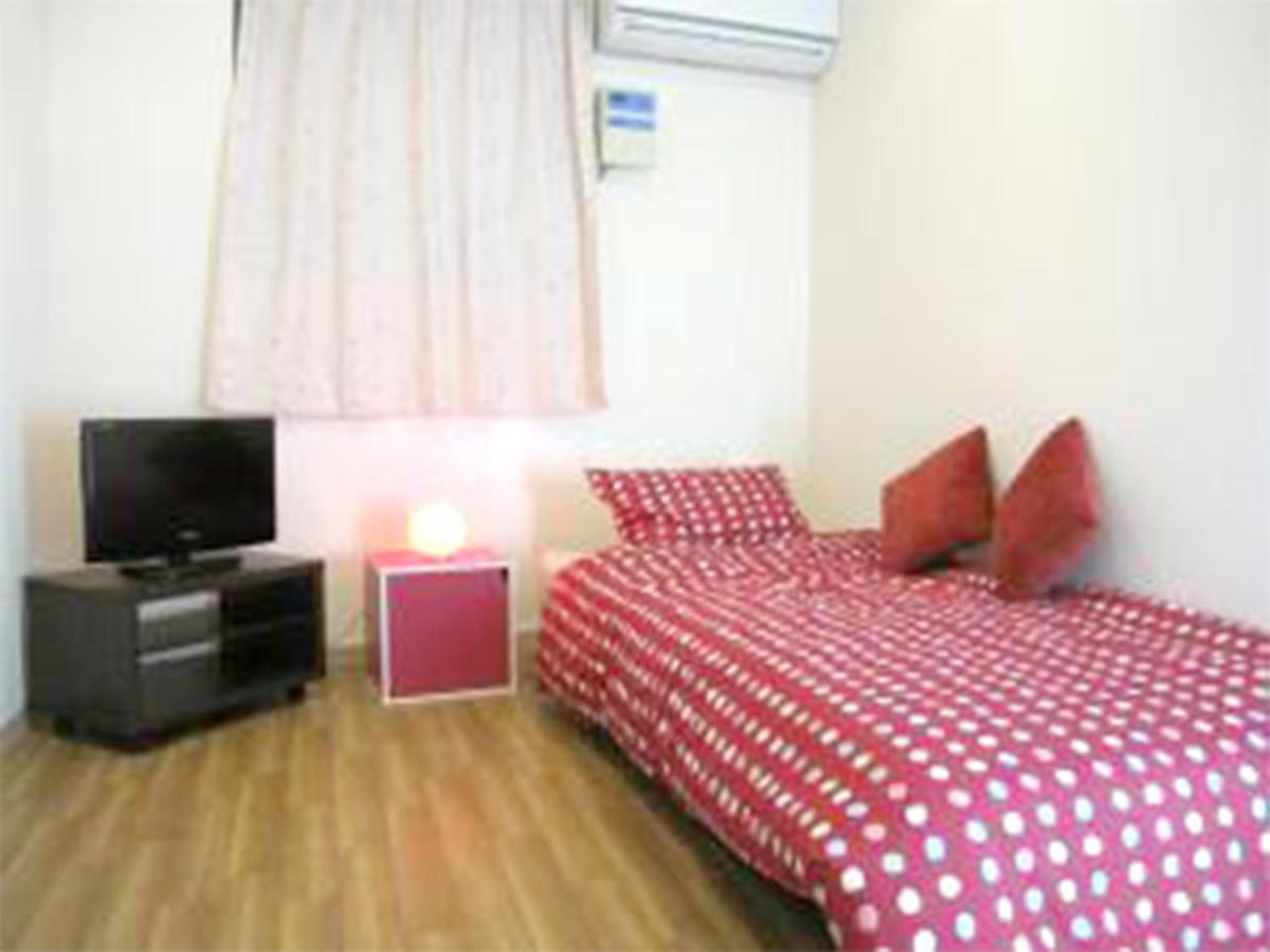 Guest House Fukutomi - Female Only Naha Zewnętrze zdjęcie