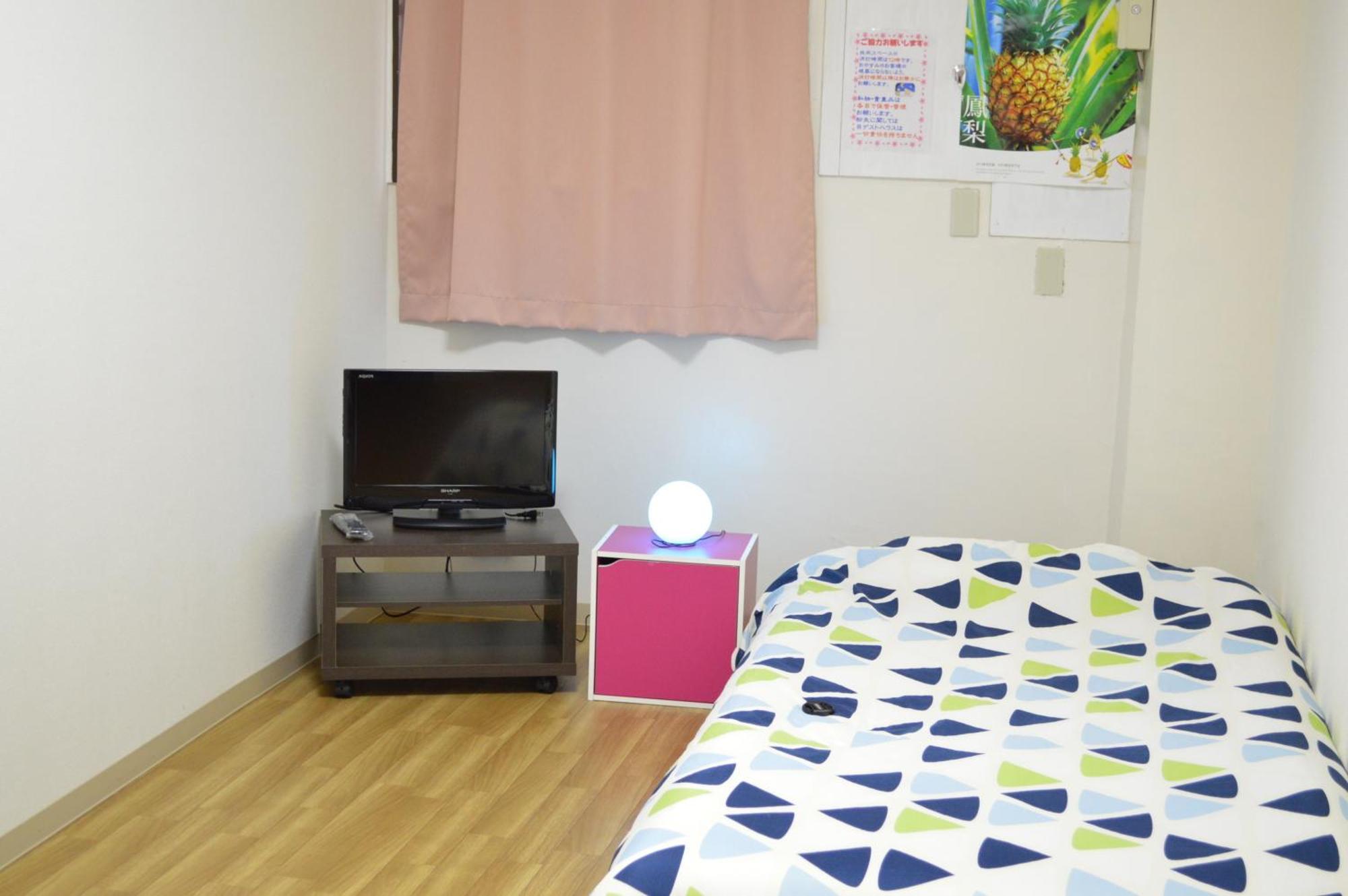 Guest House Fukutomi - Female Only Naha Zewnętrze zdjęcie